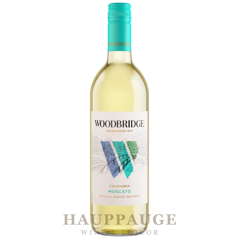 Woodbridge Moscato, 750mL
